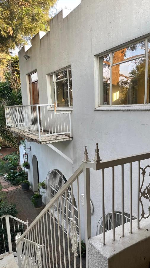 Just Tiffany Guest House & Conference Facility Potchefstroom Exterior foto